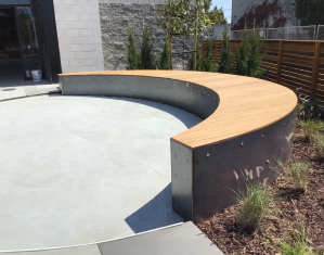 rei-front-bench-image